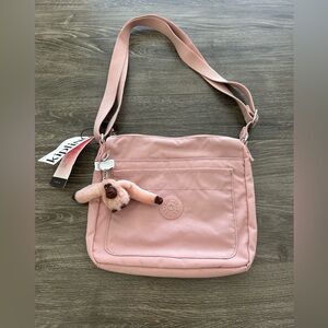 Kipling bag. NEW